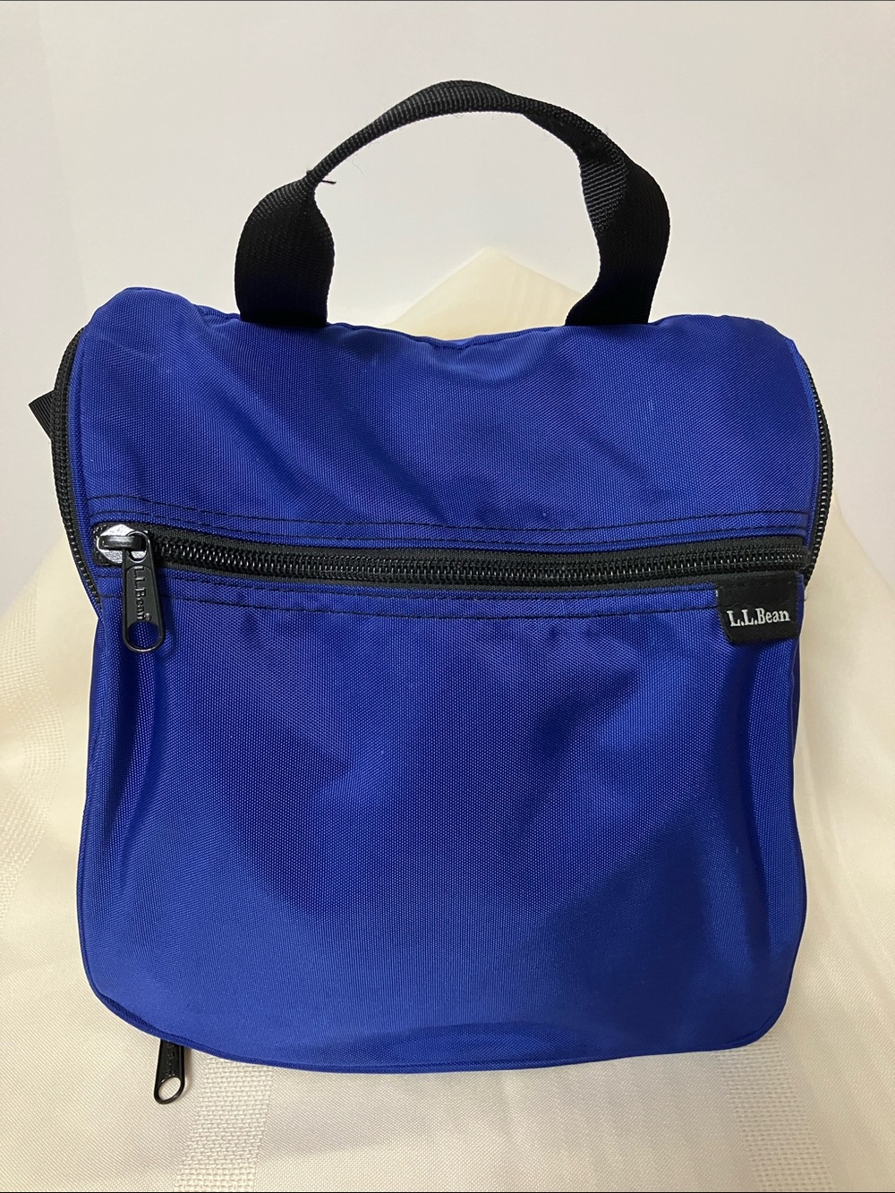 L.L. Bean Personal Organizer Toiletry Bag, Medium Size Blue